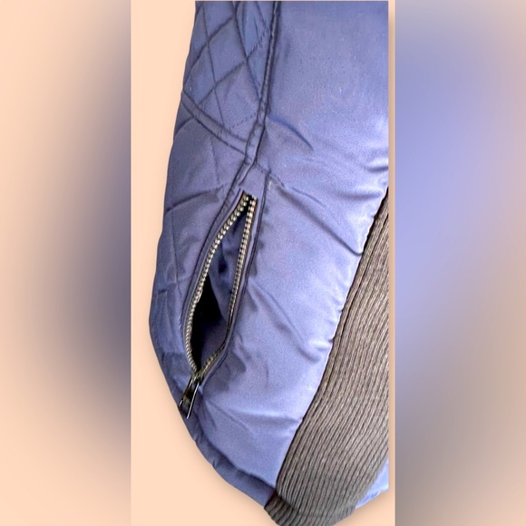 Andrew Marc Puffer Vest w/ Rib Sides – Small Women’s Jacket - Picture 3 of 6